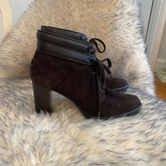 Tod’s Brown Suede Ankle Boots, Size 39.5 - Picture 2 of 4